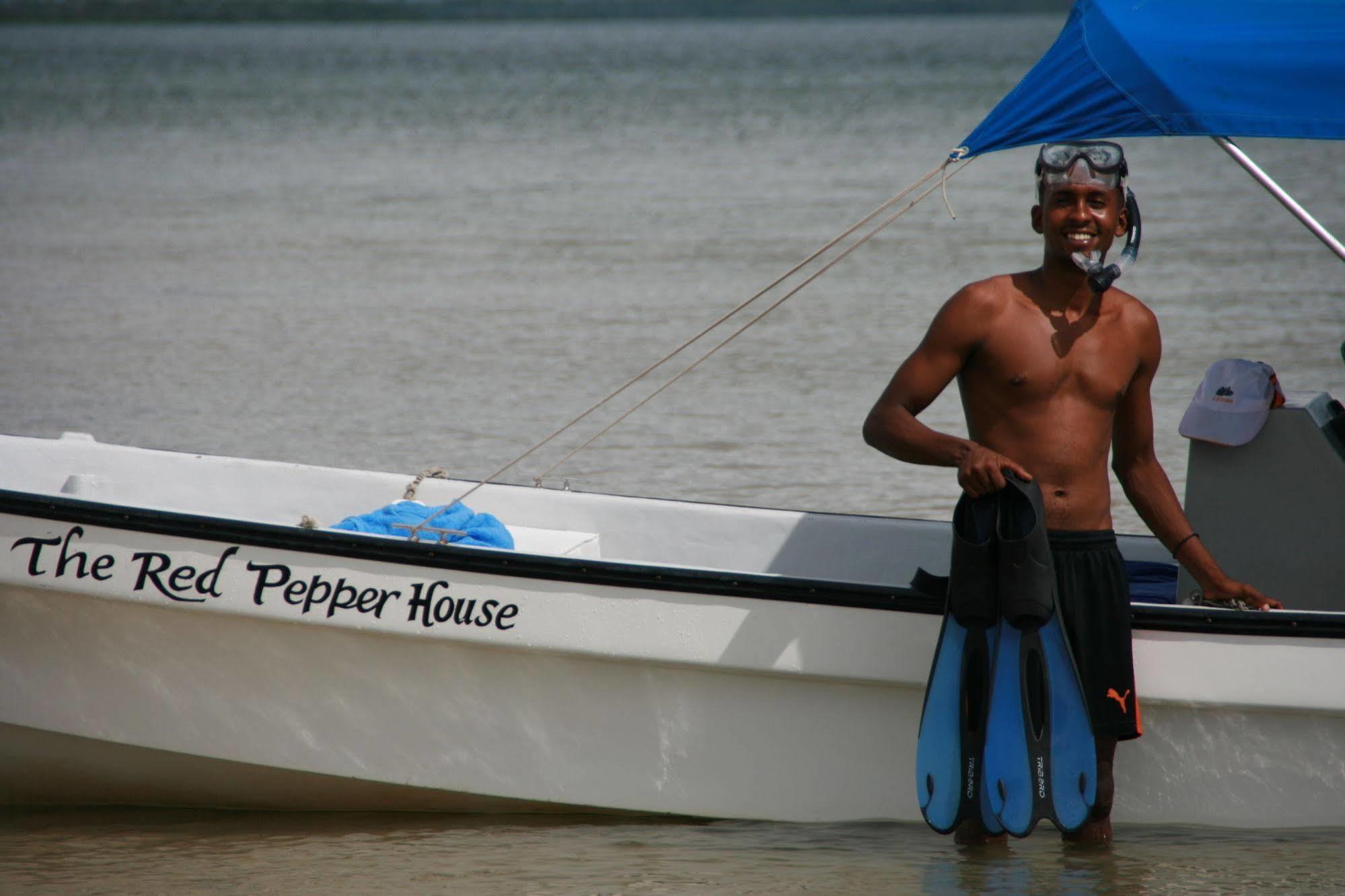 Hotel The Red Pepper House Lamu Exterior foto